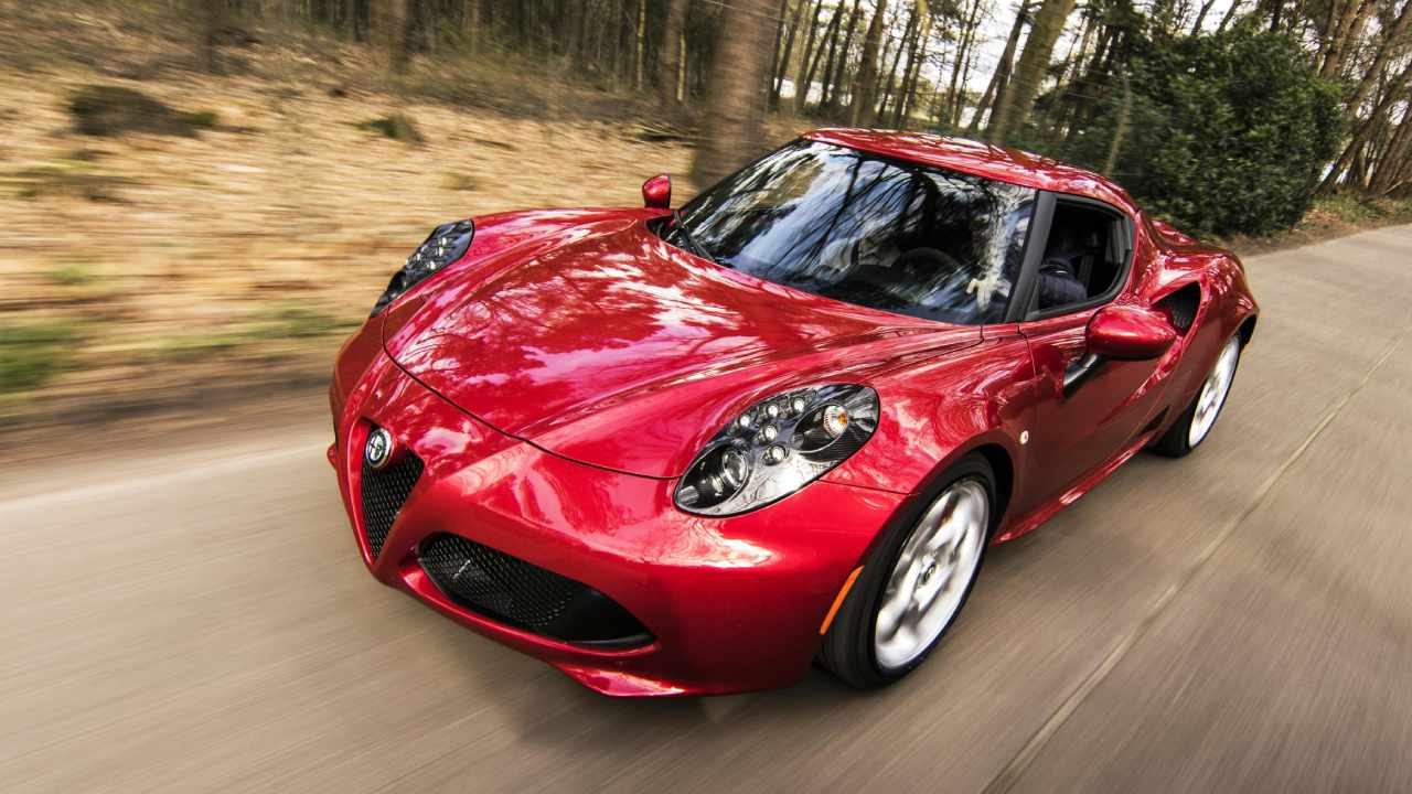 Top 5 Cars with the Best Fuel Efficiency in 2025